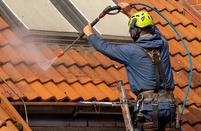 Démoussage et hydrofuge de toiture à Athie